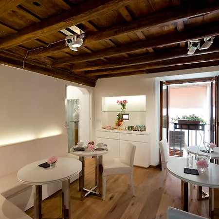 Gigli D'oro 3*