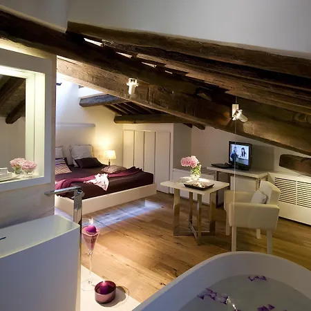 Gigli D'oro Hotel 3*