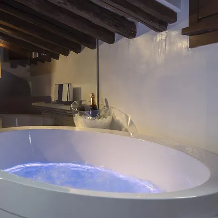 Hotel Gigli D'oro 3*