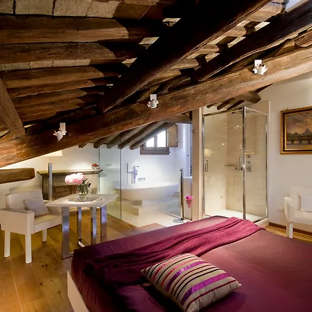 吉格里多若套房酒店