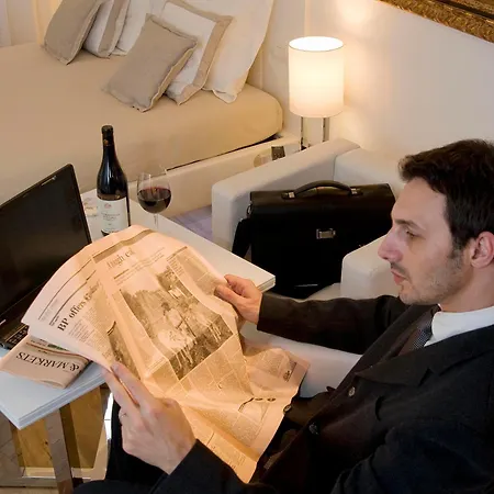 吉格里多若套房酒店