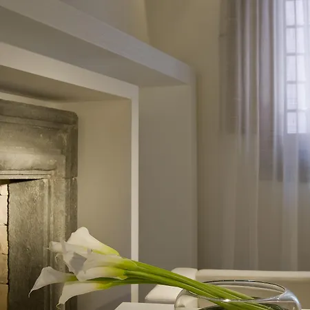 Gigli D'oro Rome