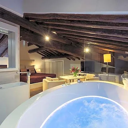 Hotel Gigli D'oro 3*