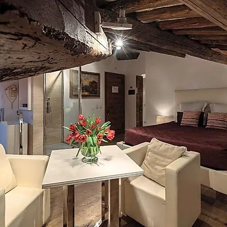 Gigli D'oro 3* Rome
