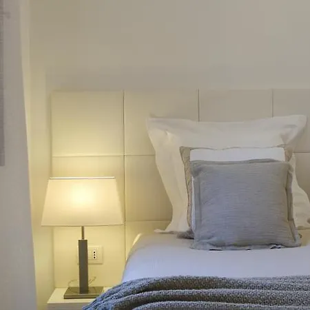 吉格里多若套房酒店